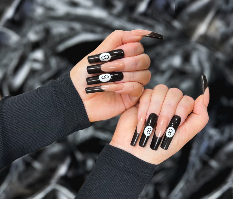 Eight Ball French Nail Bundle – Gel System | Tammy Taylor Europe