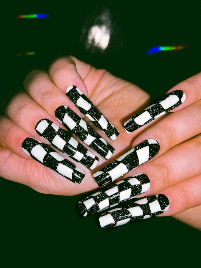 Phantom Checkerboard Nail Bundle – Gel System | Tammy Taylor Europe