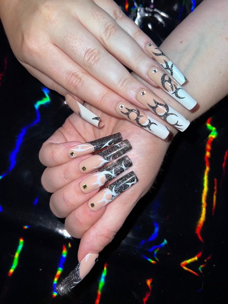 Phantom Thorns Nail Bundle – Gel System | Tammy Taylor Europe