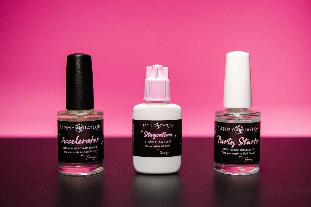 The Weekenders Adhesion Kit – The Weekenders | Tammy Taylor Europe