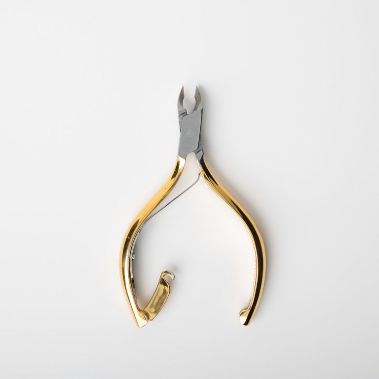 Antoine Gold Finish Acrylic Nippers – Acrylic System | Tammy Taylor Europe