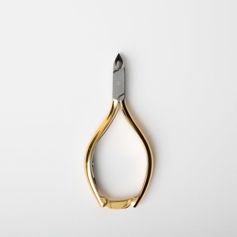 Antoine Gold Finish Acrylic Nippers – Acrylic System | Tammy Taylor Europe