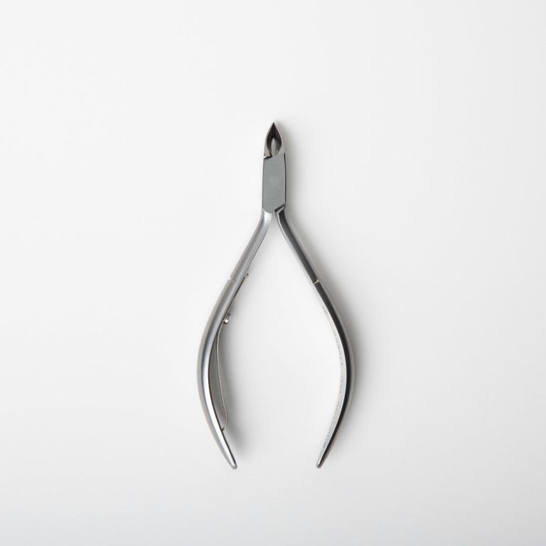 Antoine Silver Satin Finish Cuticle Nippers – Prep & Finish | Tammy Taylor Europe