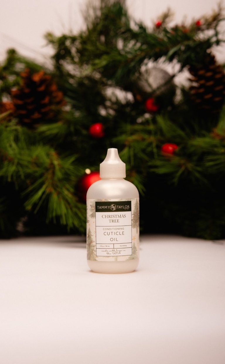 Christmas Tree Cuticle Oil | Tammy Taylor Europe