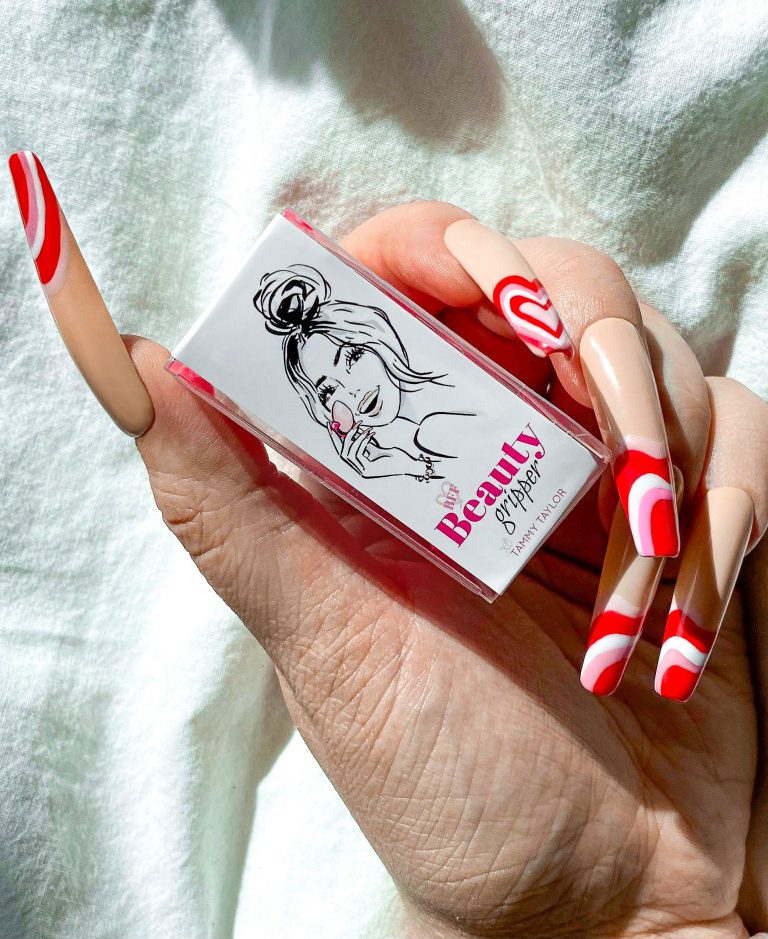 Beauty Gripper – Tools & Accessories | Tammy Taylor Europe