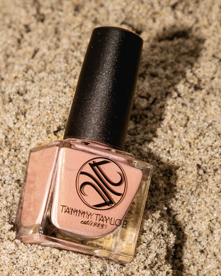 Beach Tote Nail Lacquer – Nail Lacquer | Tammy Taylor Europe
