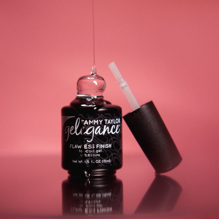 Flawless Finish Top Coat – Gel System | Tammy Taylor Europe