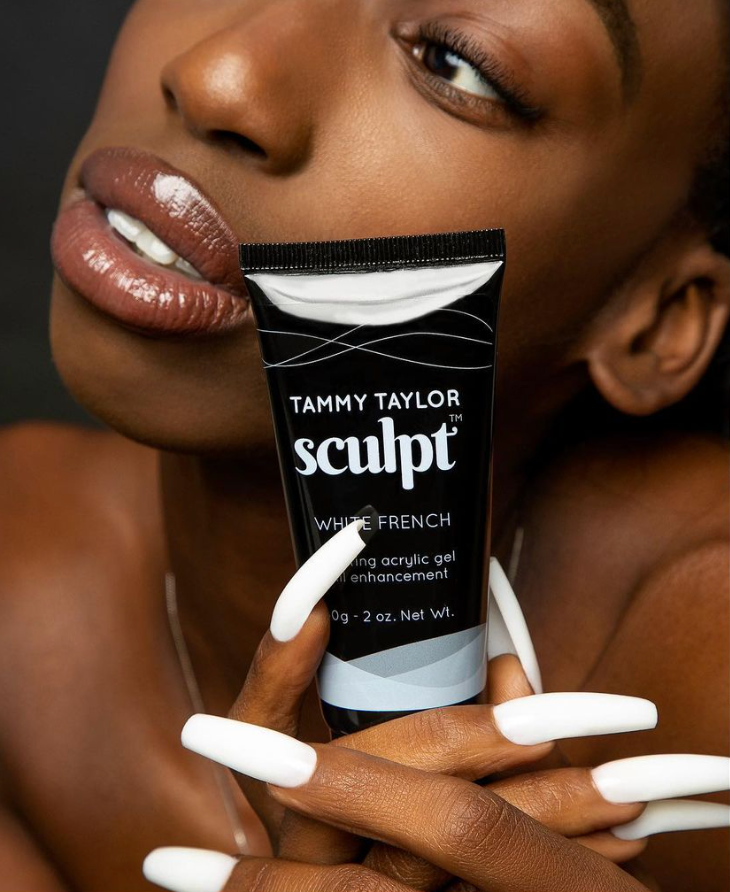 SCULPT™ Acrylic-Gel Hybrid – SCULPT™ gel acrílico híbrido | Tammy Taylor Europe
